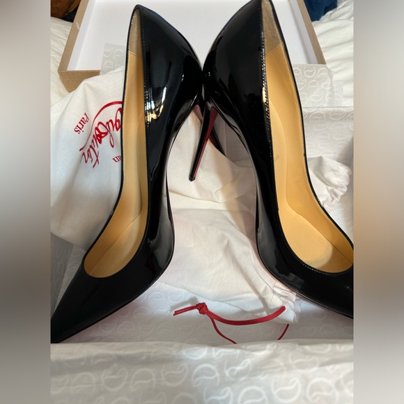 Kate Black 12.5 Christian Louboutin heels - Picture 8 of 10
